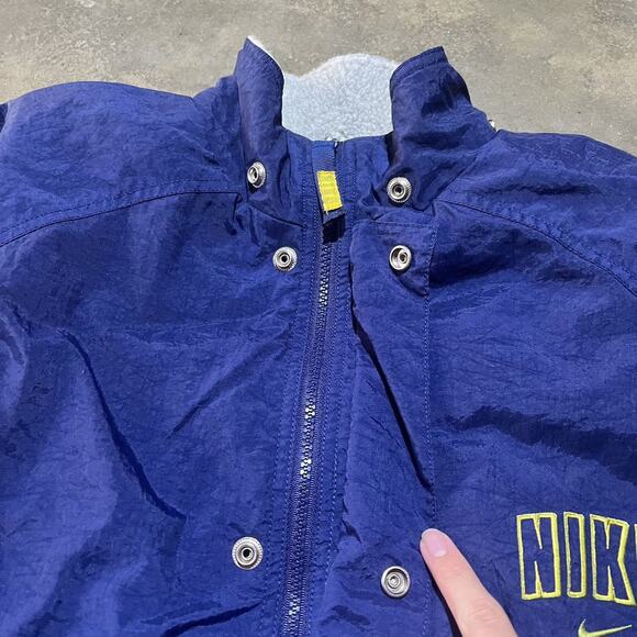 Vintage 90s Nike Navy Lined Bomber Snap Jacket - Picture 3 of 5